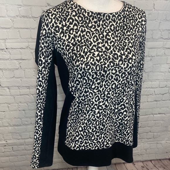 ANN TAYLOR Shirt Long Sleeve Black & White Cheetah-Medium - Picture 2 of 3